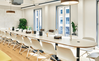 Meet in Place - Soho Square, LDN Meet in Place - Soho Square, LDN