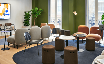 Meet in Place - Soho Square, LDN Meet in Place - Soho Square, LDN