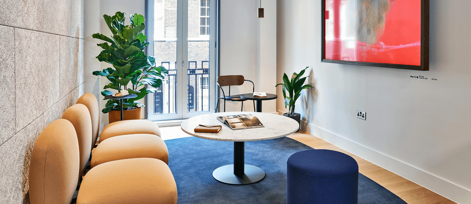 Meet in Place - Soho Square, LDN Meet in Place - Soho Square, LDN