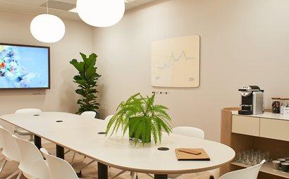 Meet in Place - King William, LDN Meet in Place - King William, LDN