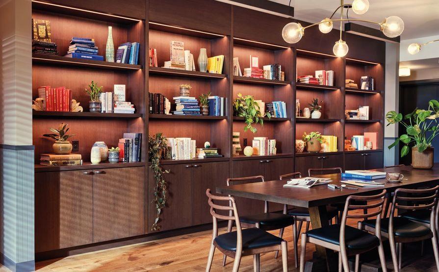 Private Office up to 20 Private Office up to 20