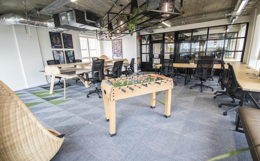 Cowroking hot desk spaces Cowroking hot desk spaces