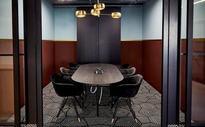 Office C04 very large office for up to 14 people Office C04 very large office for up to 14 people