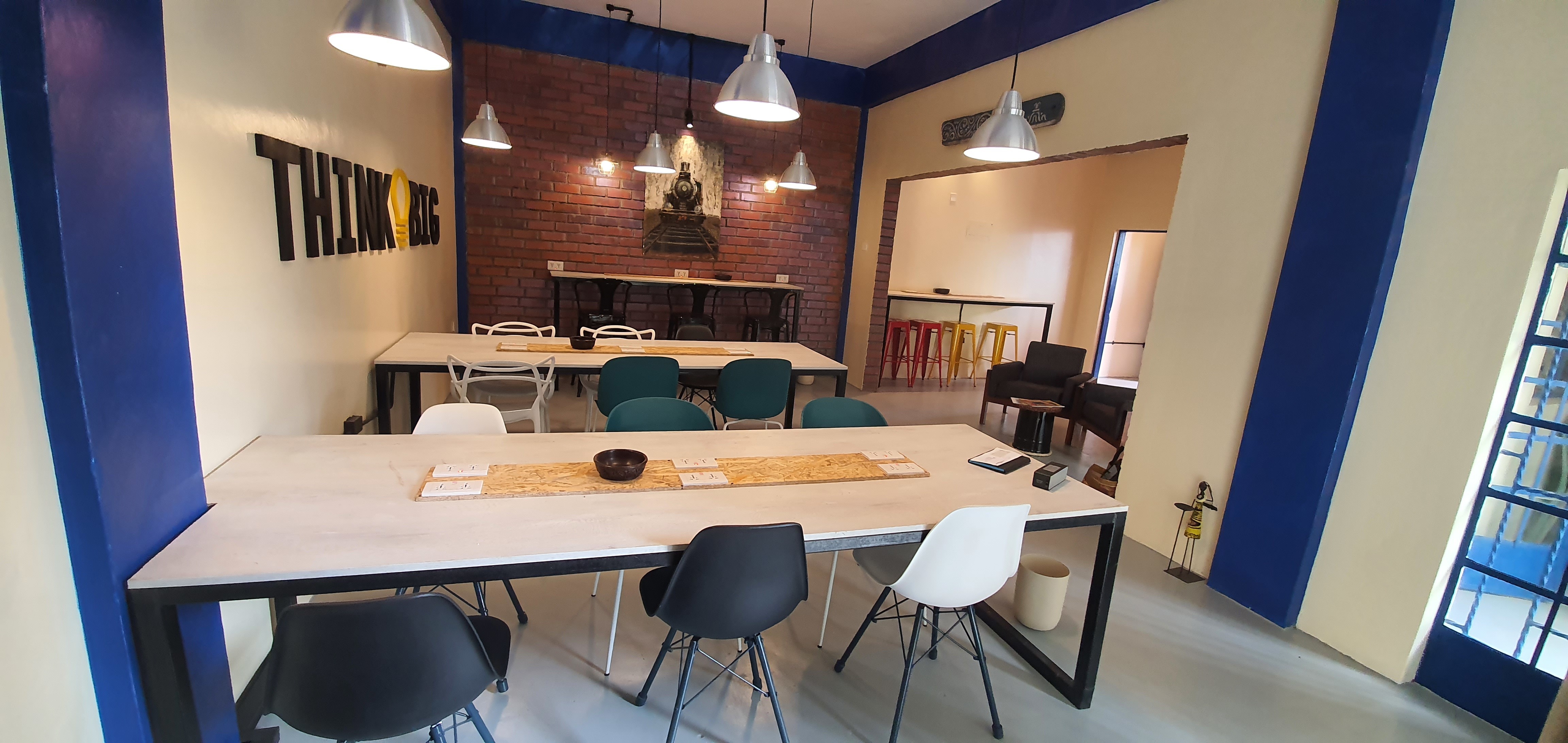 Fixed Cowork Desks