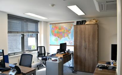 Office in Holborn to seat 6 people Office in Holborn to seat 6 people