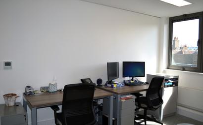 Spacious 6 person office in Holborn Spacious 6 person office in Holborn