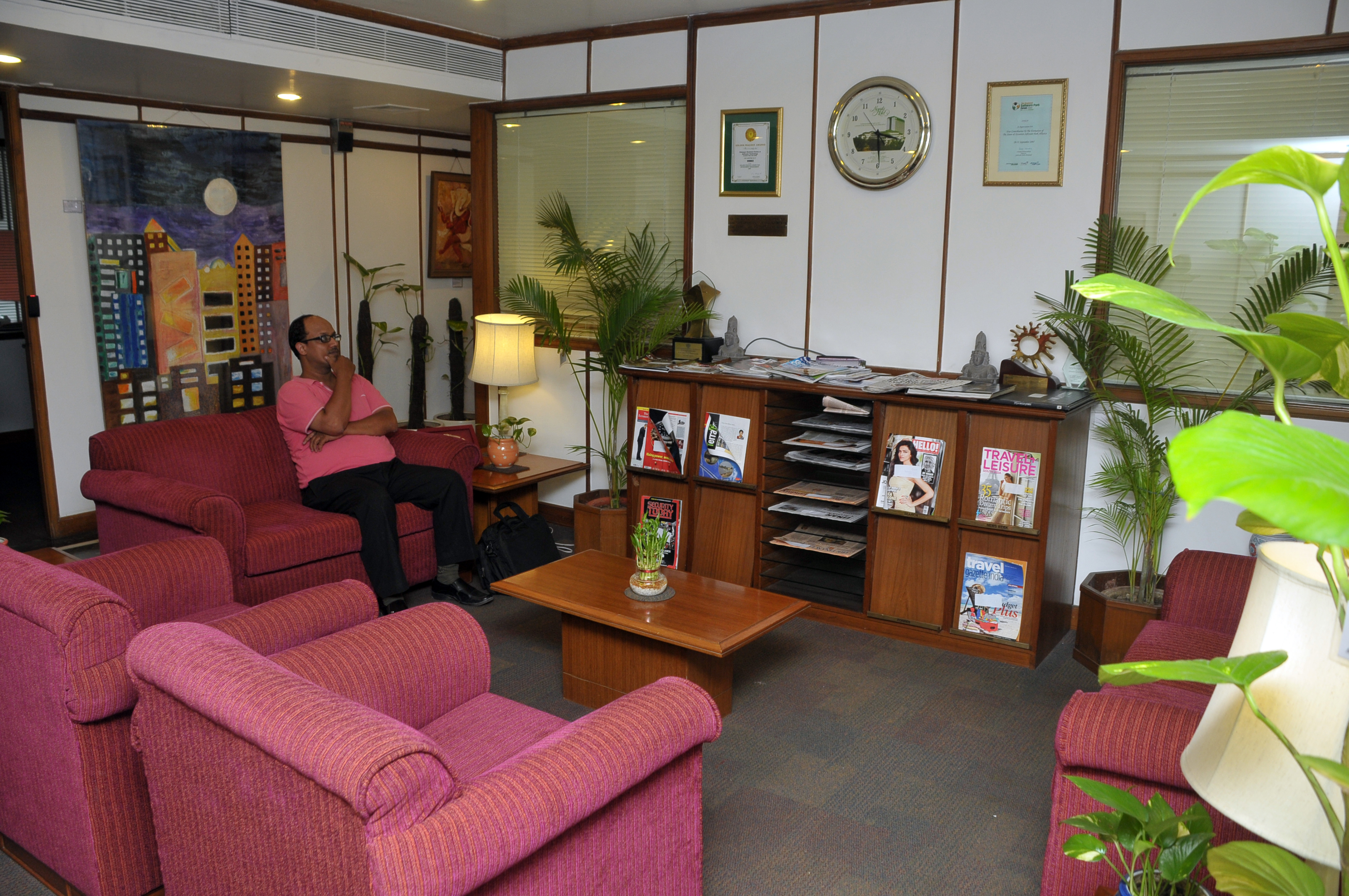 30 seats spacious suite with 4 cabins and ample storage!