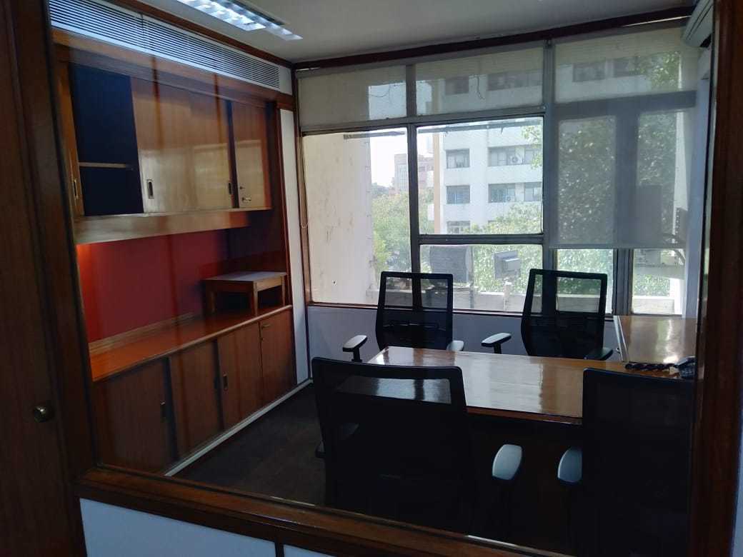 5 Seater Window Suite with ample storage! 5 Seater Window Suite with ample storage!