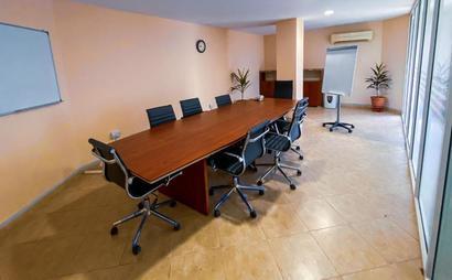 Executive Meeting Room Executive Meeting Room