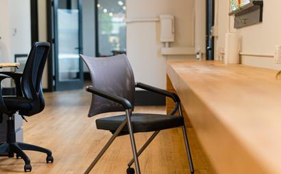 Communal Bar-cafe style seating Communal Bar-cafe style seating