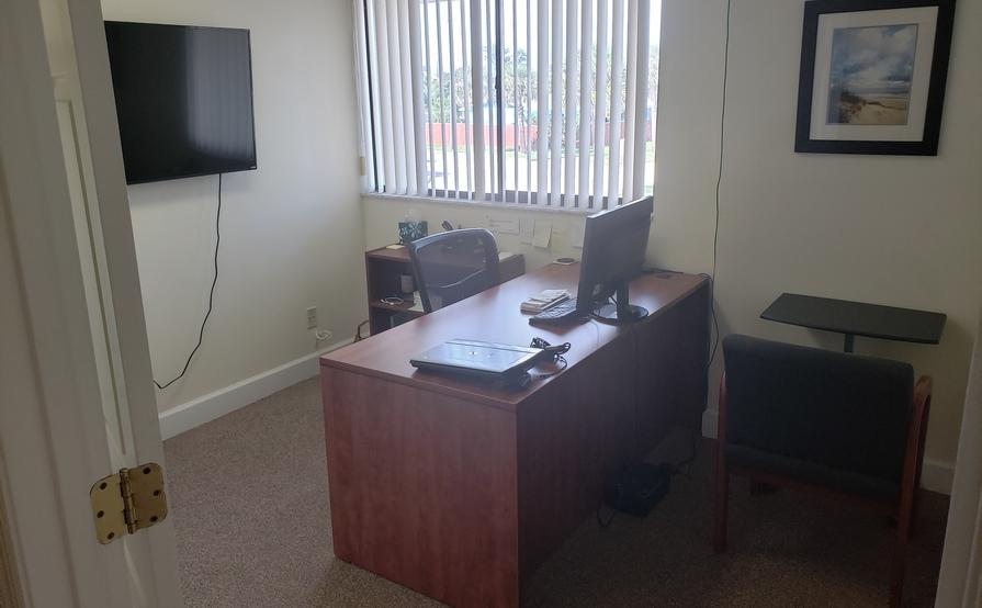 Furnished Office (10x10) - Access to Kitchen, Conference Room Furnished Office (10x10) - Access to Kitchen, Conference Room