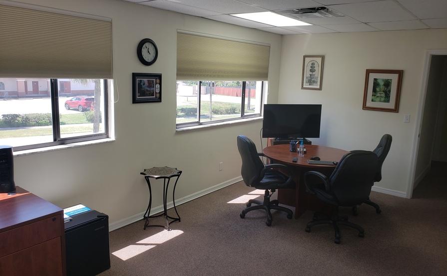 Executive Office Space - Professionally Furnished - Ocean View (20' x 10')