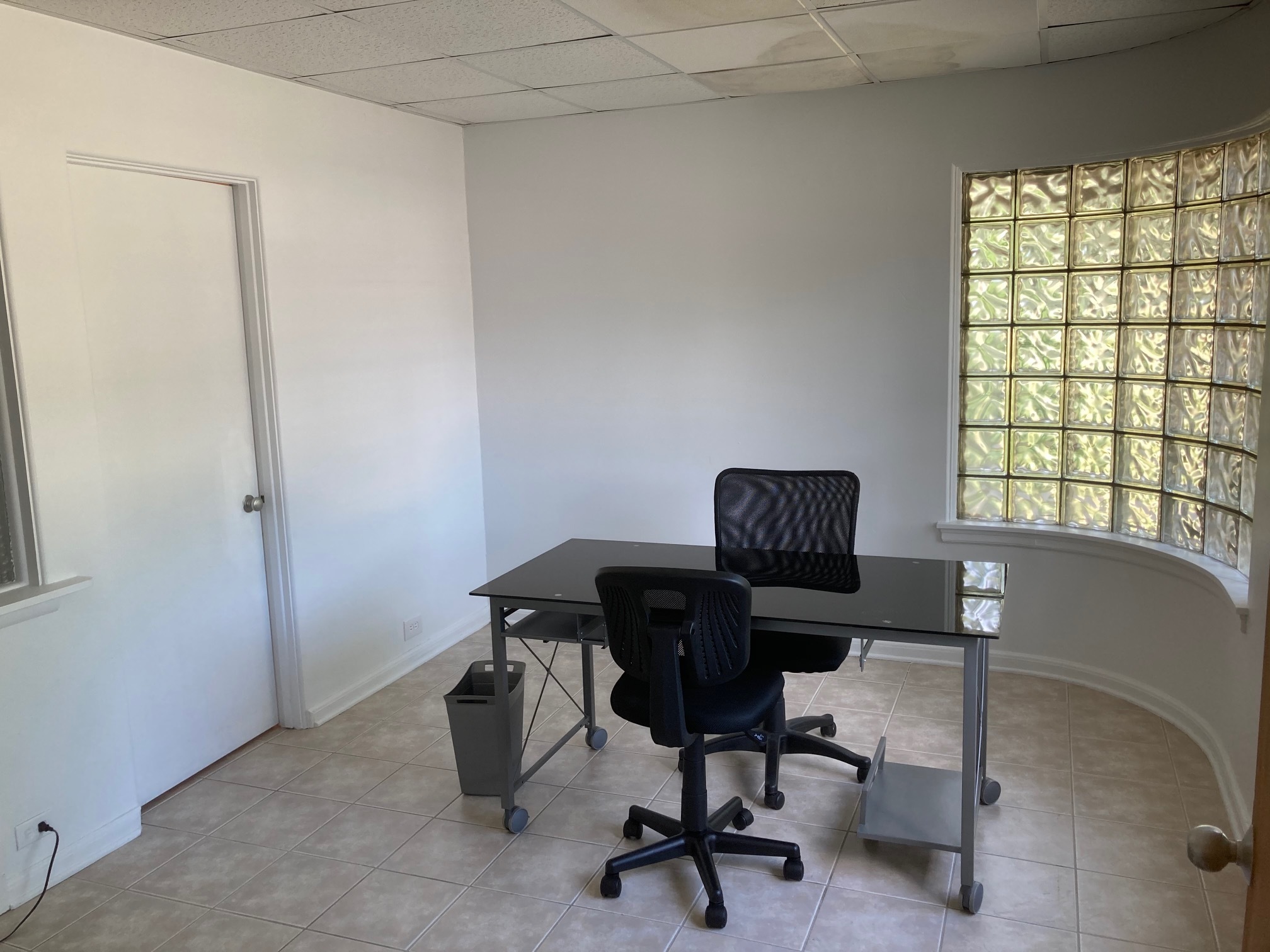 Office Space / Tutor Space - A