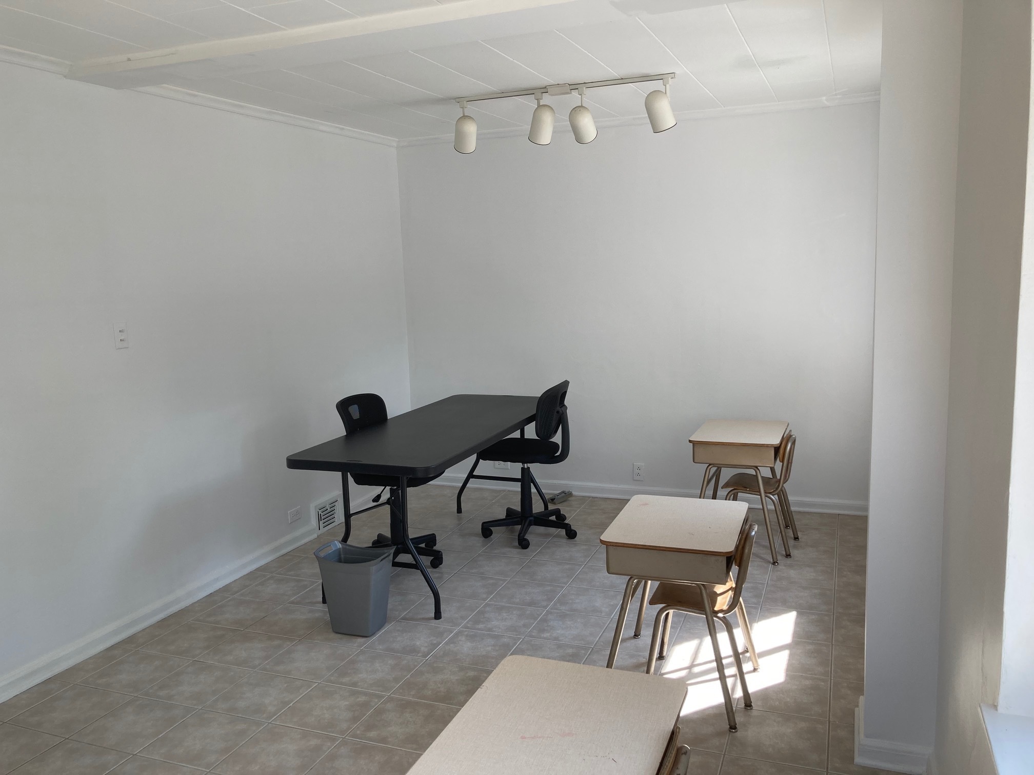 Office Space / Tutor Space - B