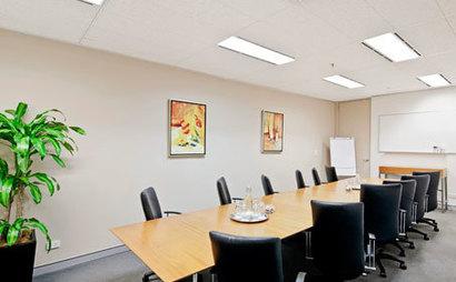Ready-to-use office space to accommodate a growing team of up to 10. Ready-to-use office space to accommodate a growing team of up to 10.