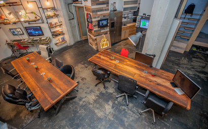 Hollywood/Vine Desks Hollywood/Vine Desks