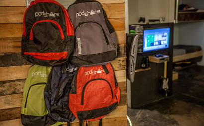 Hollywood/Vine Desks Hollywood/Vine Desks