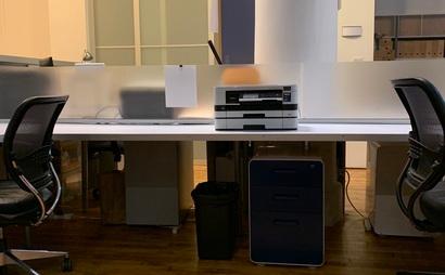 Workstations (1-5 individual Desks) Workstations (1-5 individual Desks)