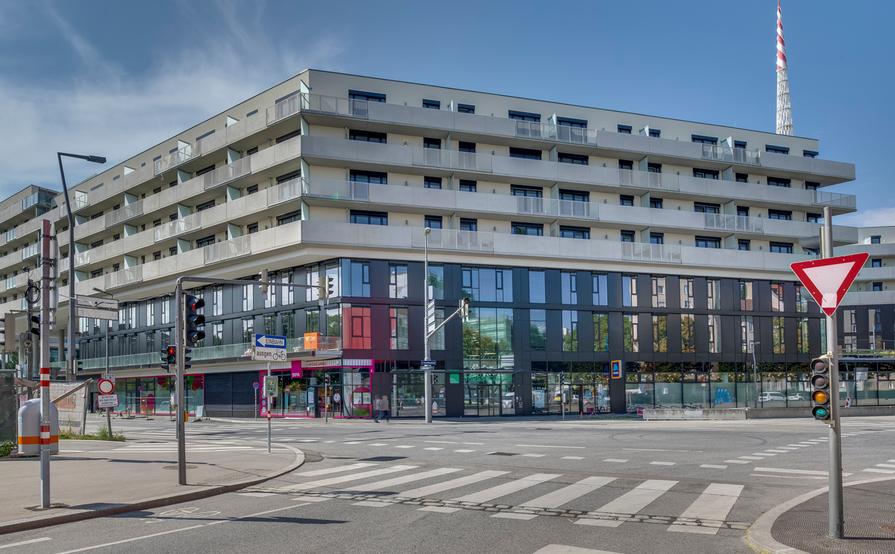 Zugang zu Büroräumen je nach Bedarf Zugang zu Büroräumen je nach Bedarf