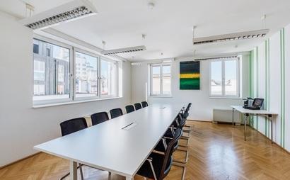 Zugang zu inspirierenden Coworking-Bereichen in Ihrer Nähe Zugang zu inspirierenden Coworking-Bereichen in Ihrer Nähe