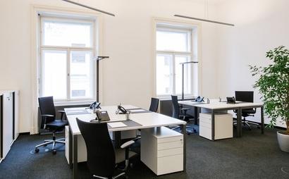 Work your way in einem Privatbüro für fünf Personen Work your way in einem Privatbüro für fünf Personen