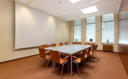 Zugang zu inspirierenden Coworking-Bereichen in Ihrer Nähe Zugang zu inspirierenden Coworking-Bereichen in Ihrer Nähe