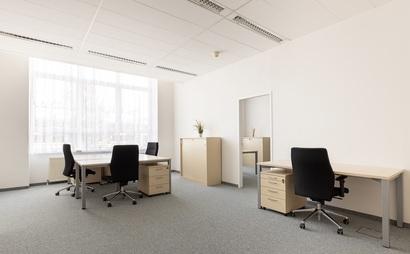 Work your way in einem Privatbüro für drei Personen Work your way in einem Privatbüro für drei Personen