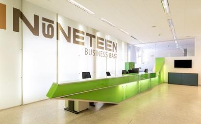 Work your way in einem Privatbüro für drei Personen Work your way in einem Privatbüro für drei Personen