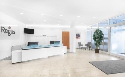 Zugang zu inspirierenden Coworking-Bereichen in Ihrer Nähe Zugang zu inspirierenden Coworking-Bereichen in Ihrer Nähe