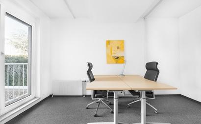 Work your way in einem Privatbüro für eine Person Work your way in einem Privatbüro für eine Person