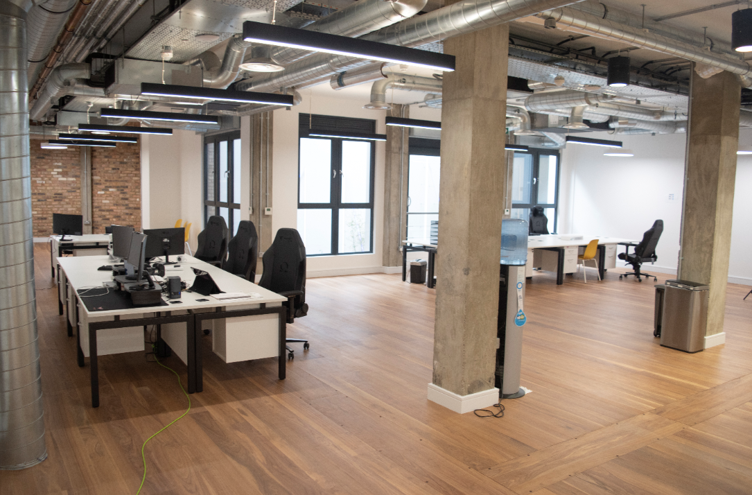 Brand-new contemporary office space 