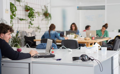 Nomad desk Nomad desk