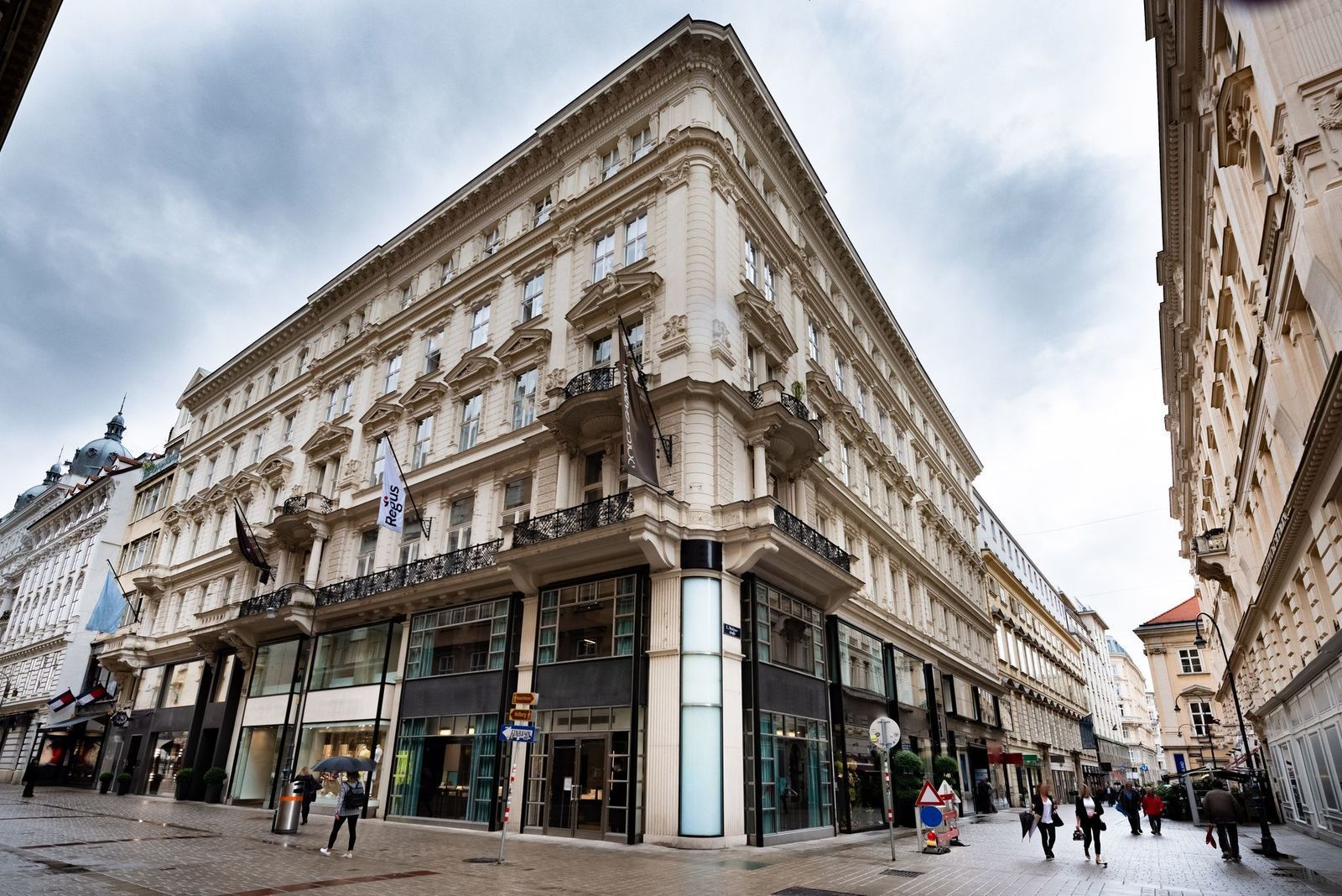 Work your way in einem Privatbüro für eine Person