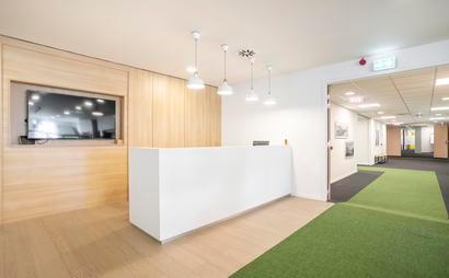 Toegang tot een privékantoorruimte hoe en wanneer u maar wilt Toegang tot een privékantoorruimte hoe en wanneer u maar wilt