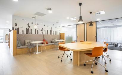 Toegang tot een inspirerende coworkingruimte in de buurt Toegang tot een inspirerende coworkingruimte in de buurt