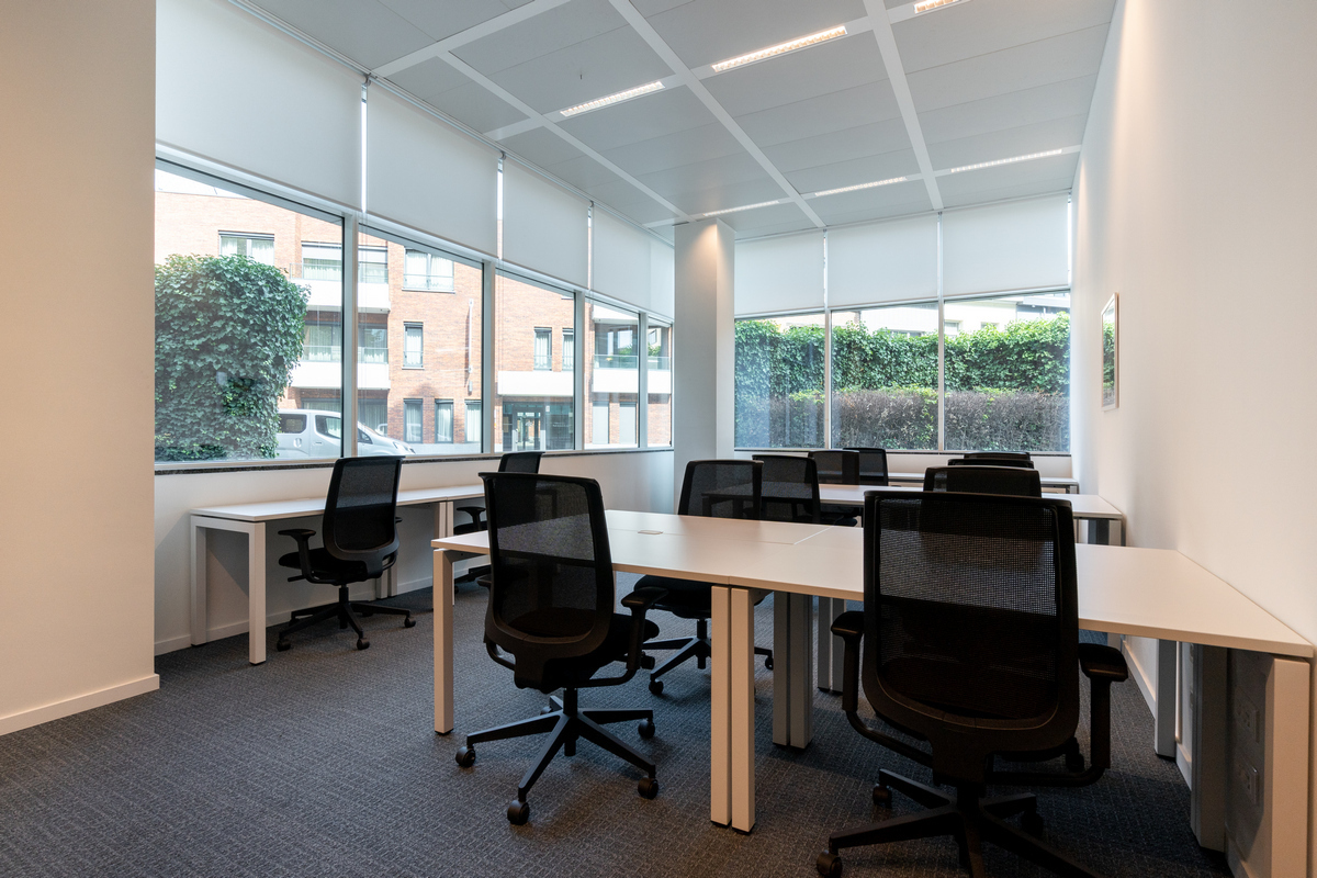 Kant-en-klare kantoorruimte voor een groeiend team van maximaal 10 personen Kant-en-klare kantoorruimte voor een groeiend team van maximaal 10 personen