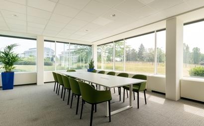 Kant-en-klare kantoorruimte voor een groeiend team van maximaal 10 personen Kant-en-klare kantoorruimte voor een groeiend team van maximaal 10 personen