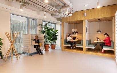 Mooi ontworpen werkruimtes waar je nieuwe contacten kunt leggen Mooi ontworpen werkruimtes waar je nieuwe contacten kunt leggen