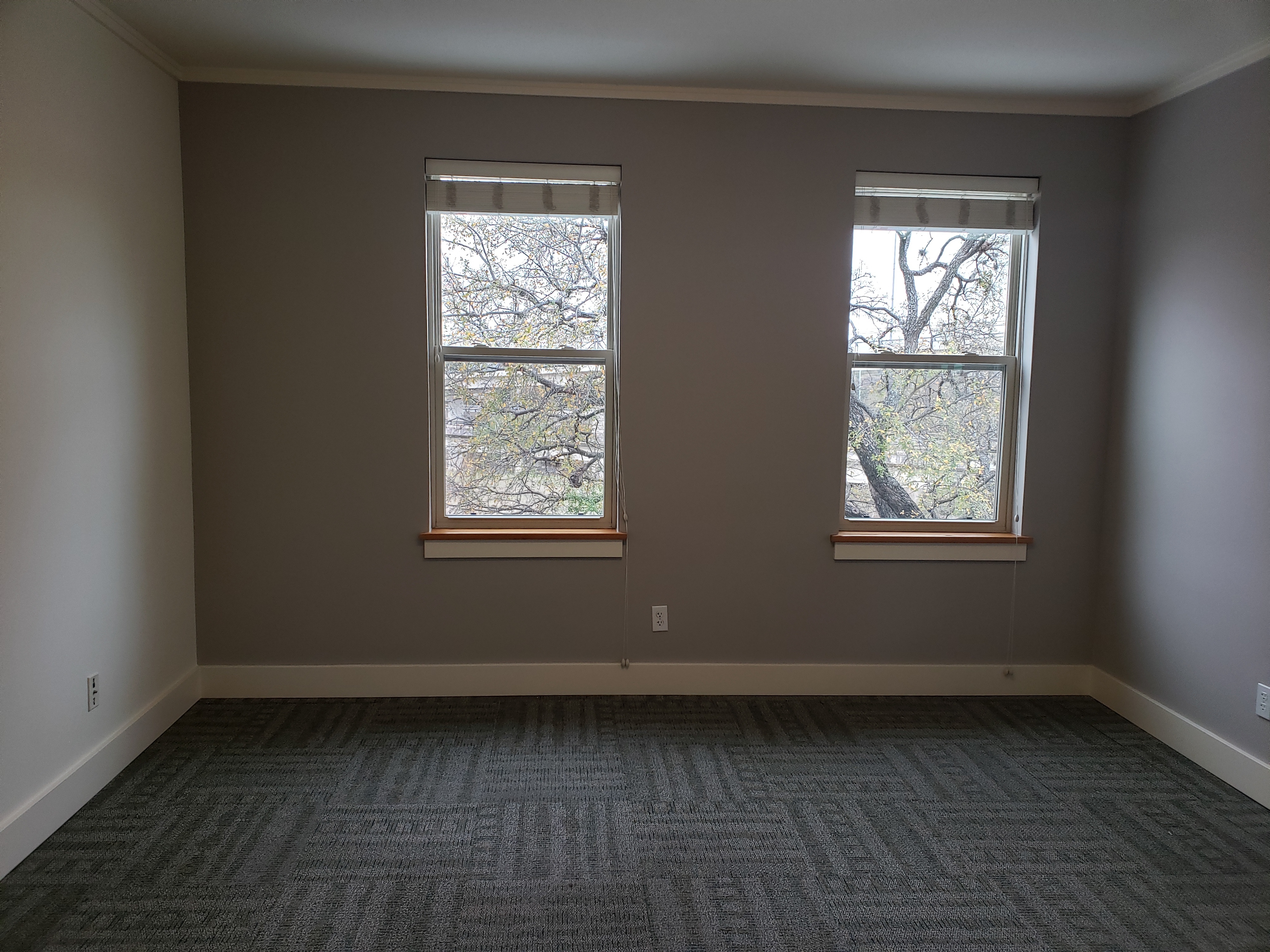 Clarksville Office for Lease