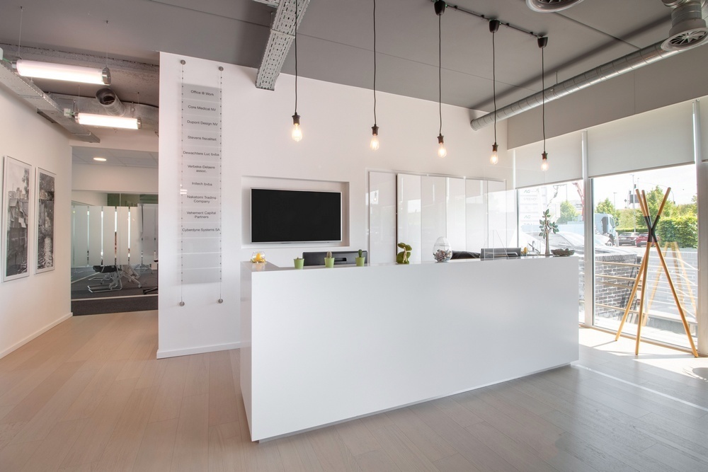 Werk zoals u dat wilt in een privékantoor voor vijf