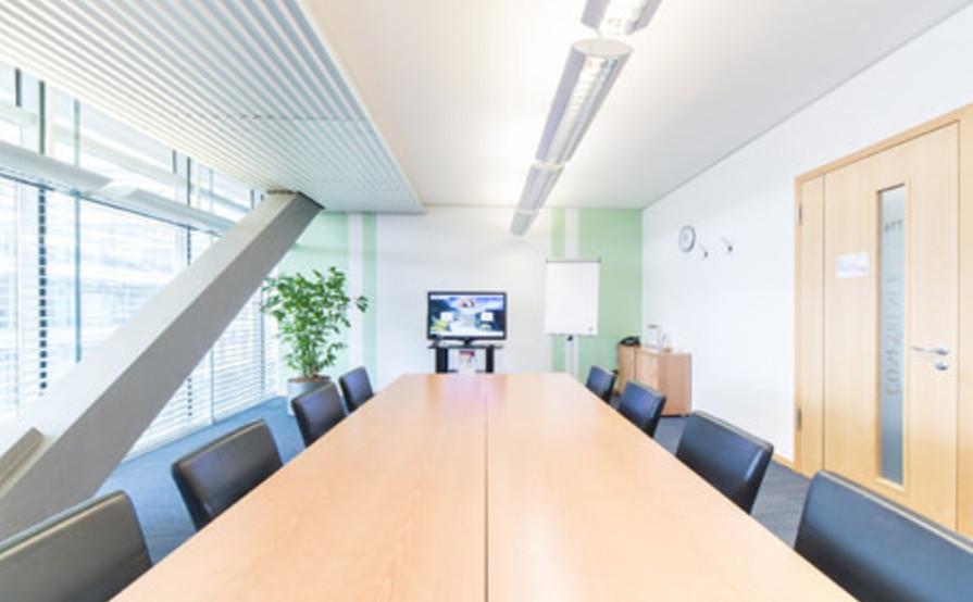 Ihr Privatbüro für 1-2 Personen - Berlin KuDamm Ihr Privatbüro für 1-2 Personen - Berlin KuDamm