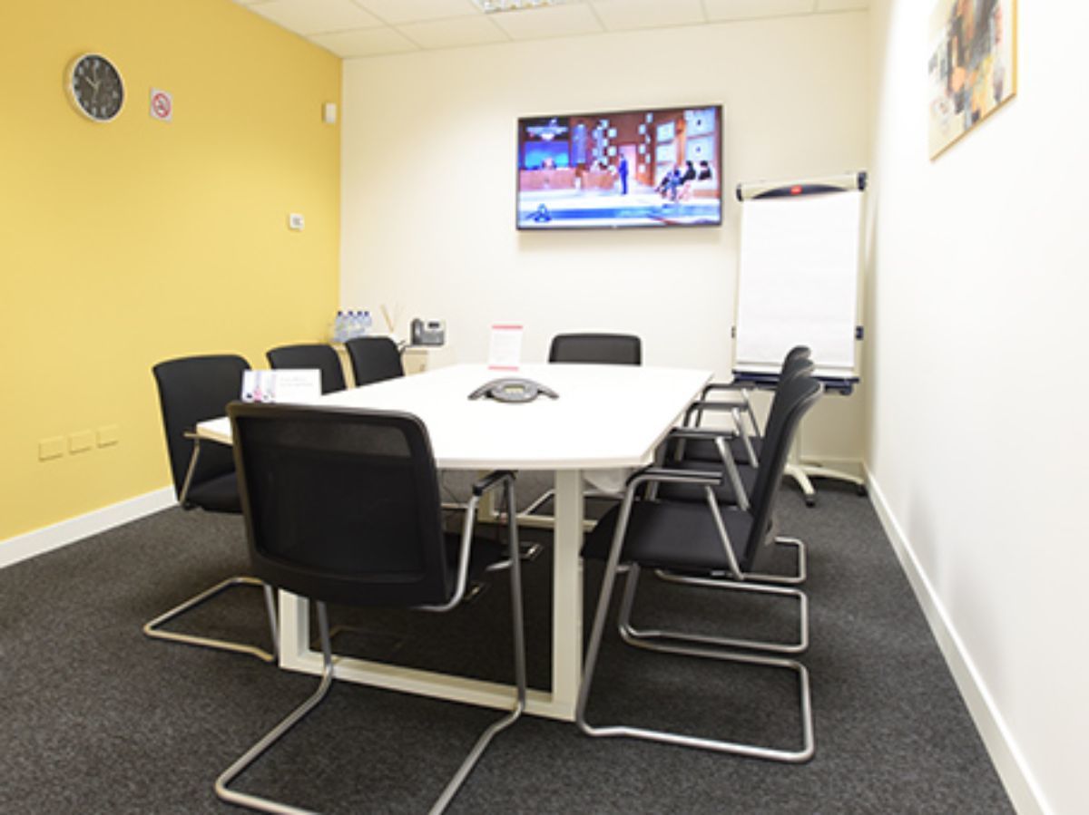 Lavora a modo tuo in un ufficio dedicato per 5