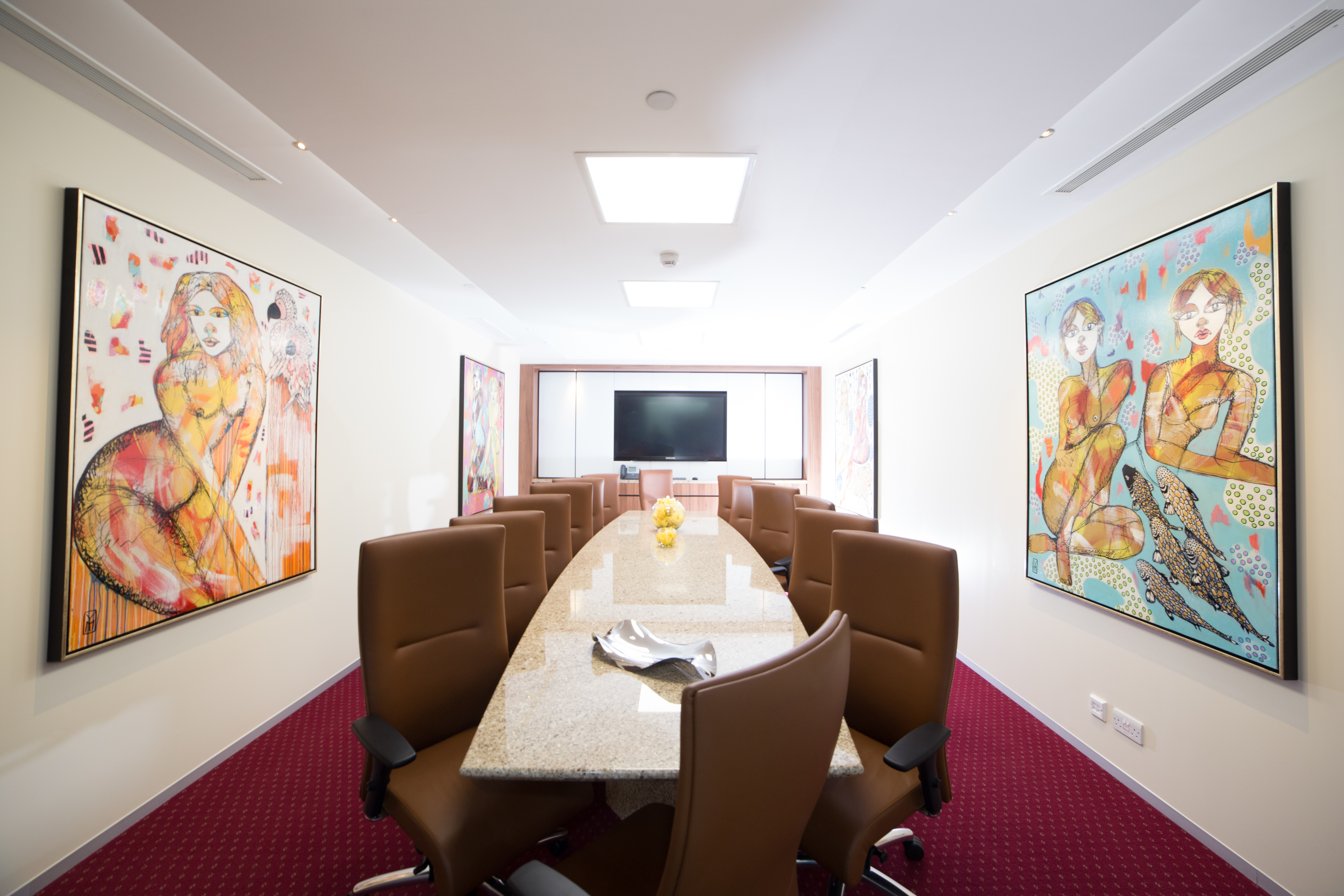 24/7 Access to exclusive Space Station co-working 24/7 Access to exclusive Space Station co-working