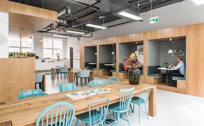 Tutti i vantaggi del coworking con una scrivania dedicata Tutti i vantaggi del coworking con una scrivania dedicata