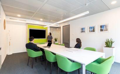 Accedi a uno spazio di coworking stimolante vicino a te Accedi a uno spazio di coworking stimolante vicino a te