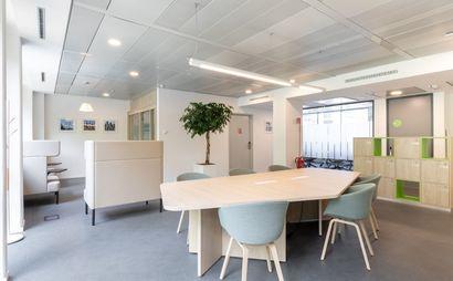 Accedi a uno spazio di coworking stimolante vicino a te Accedi a uno spazio di coworking stimolante vicino a te