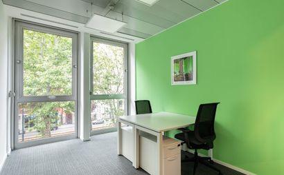 Lavora a modo tuo in un ufficio dedicato su misura. Lavora a modo tuo in un ufficio dedicato su misura.