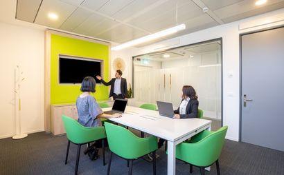 Lavora a modo tuo in un ufficio dedicato per 3 Lavora a modo tuo in un ufficio dedicato per 3