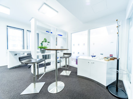 Ihre Business Lounge Platinum - Berlin Unter den Linden 21 Ihre Business Lounge Platinum - Berlin Unter den Linden 21