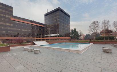 Lavora da uno spazio di lavoro professionale vicino a te.